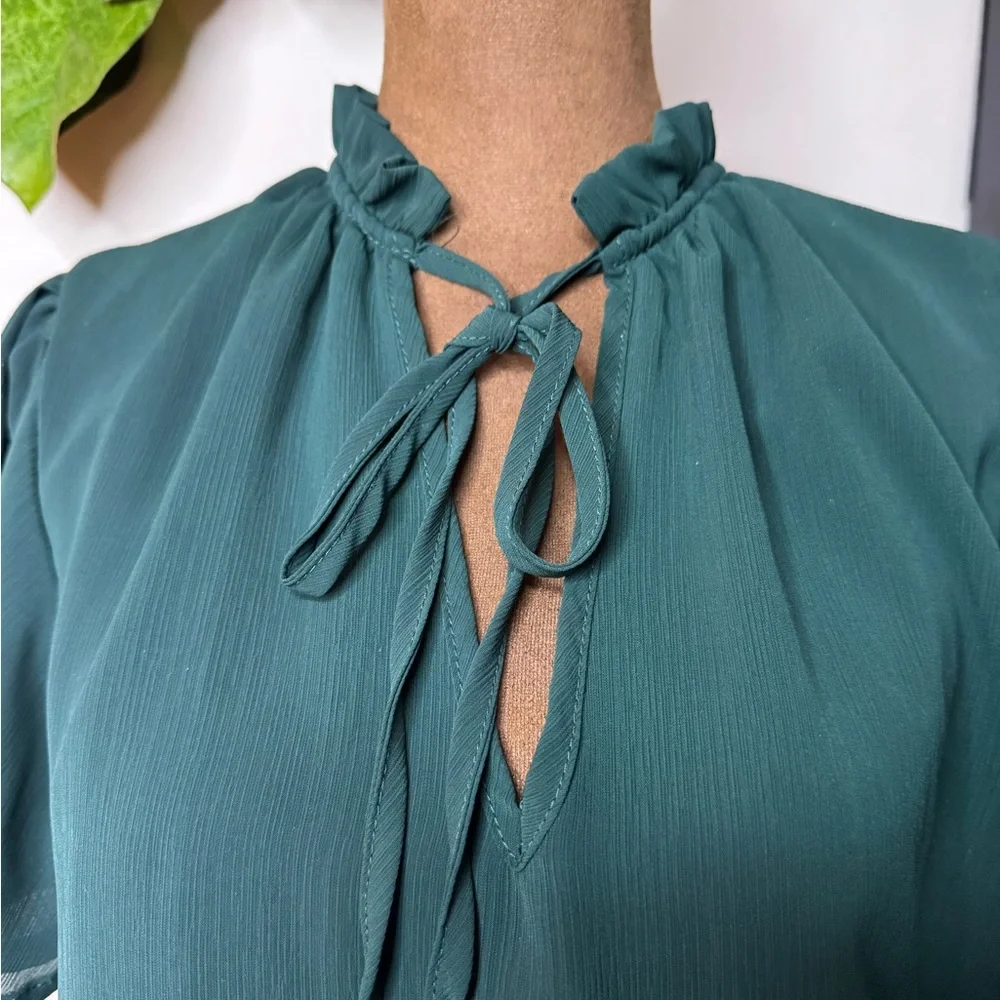Elegant Green Women's Dress